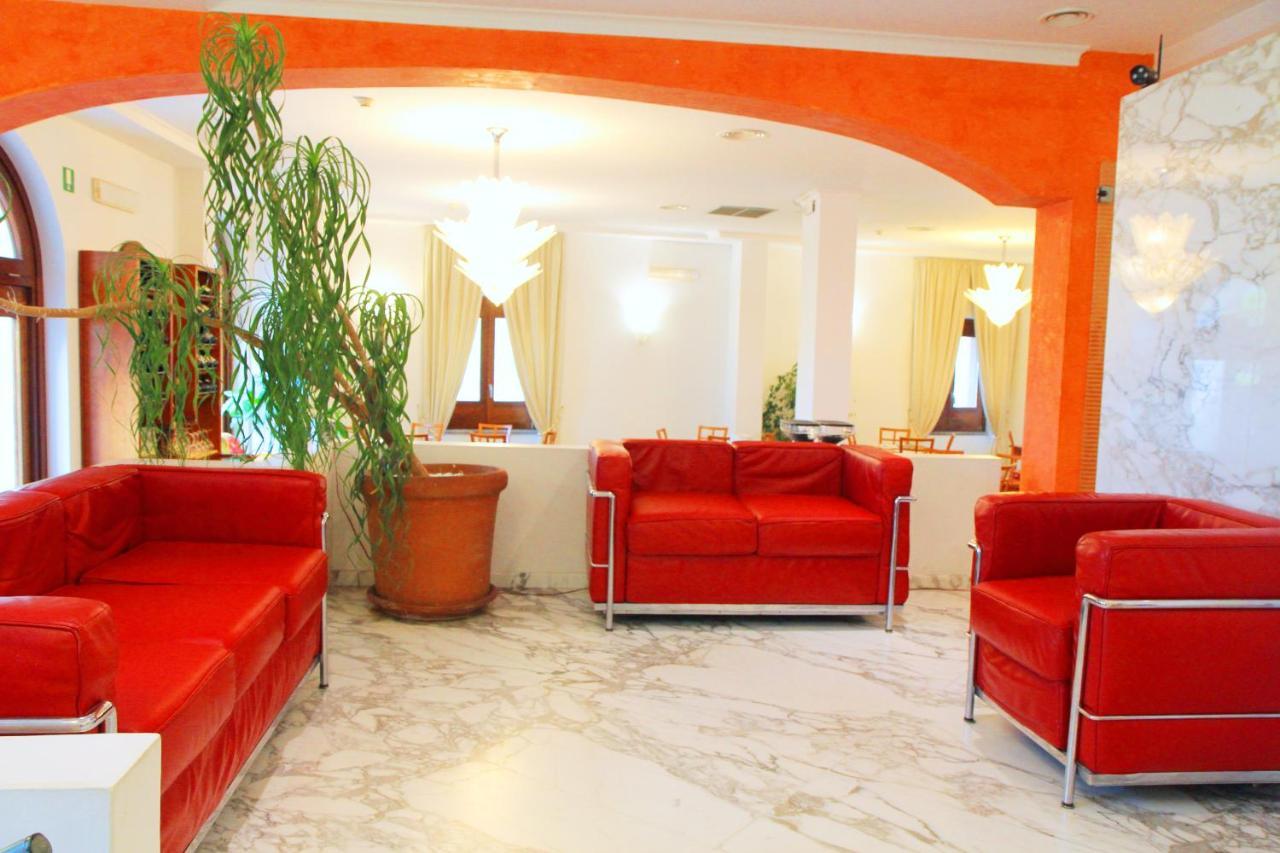 Hotel Pisacane ซาปรี ภายนอก รูปภาพ